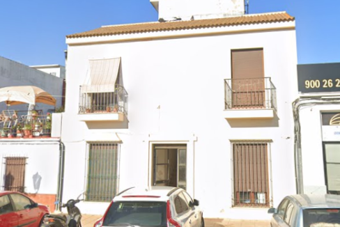 Piso okupado en Huelva