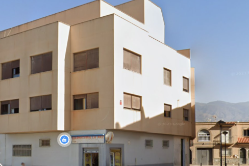 Piso okupado en Almería