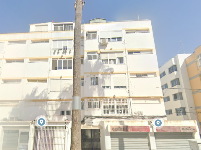 Piso okupado en Cádiz