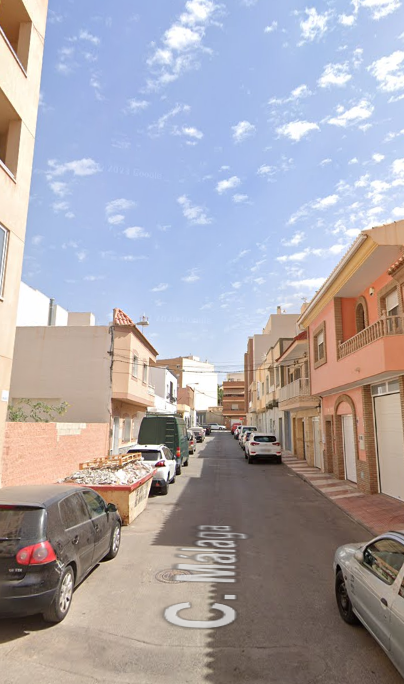 Piso okupado en Almería