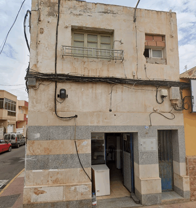 Casa okupada en Almería