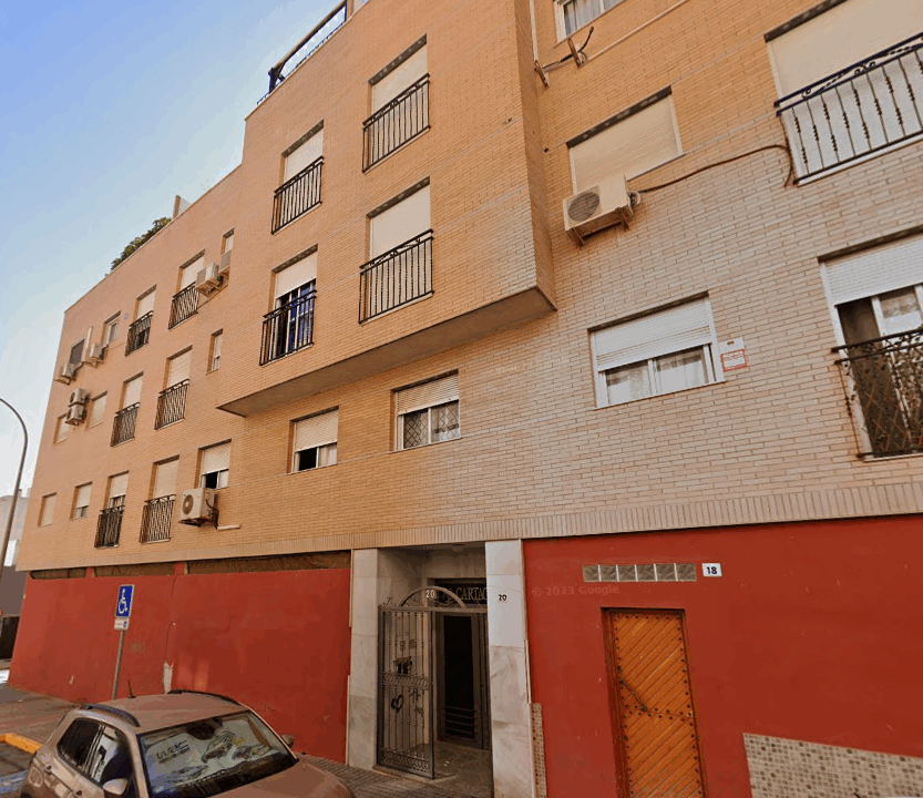 Piso okupado en Almería