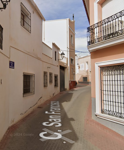 Piso okupado en Almería