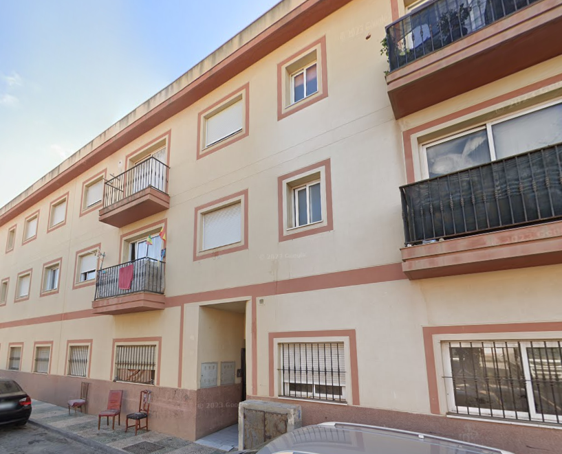 Piso okupado en Almería