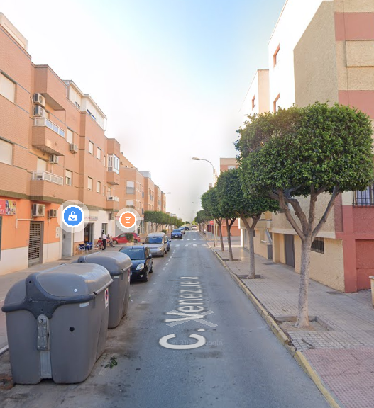 Piso okupado en Almería