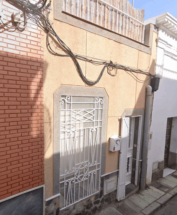 Casa okupada en Almería