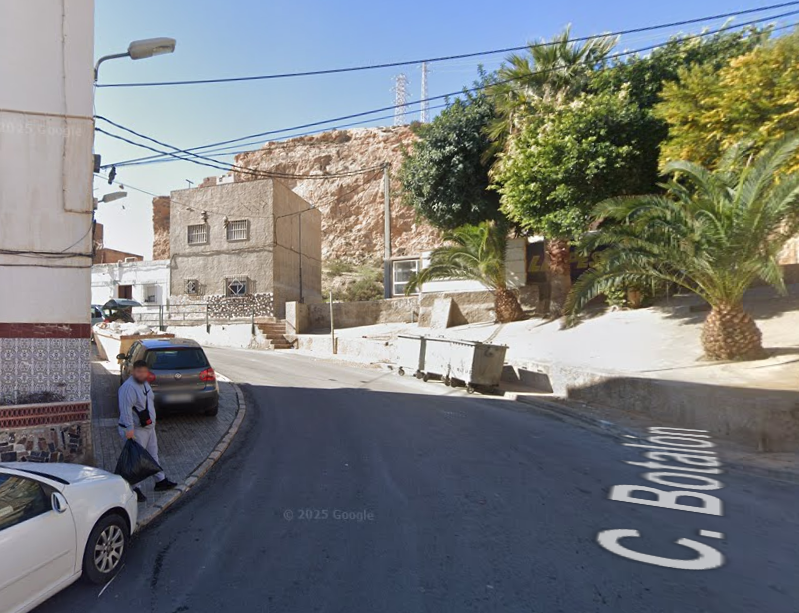 Piso okupado en Almería