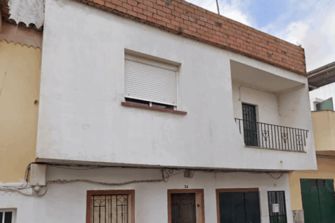 Piso okupado en Cádiz