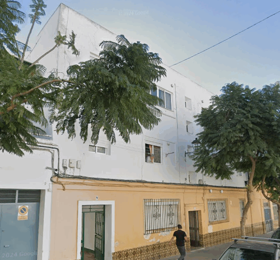 Piso okupado en Cádiz