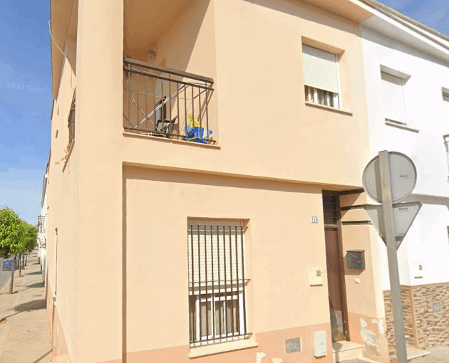 Casa okupada en Huelva