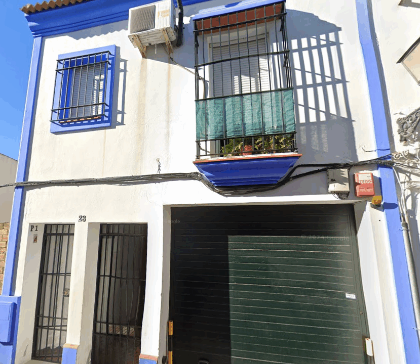 Casa okupada en Huelva