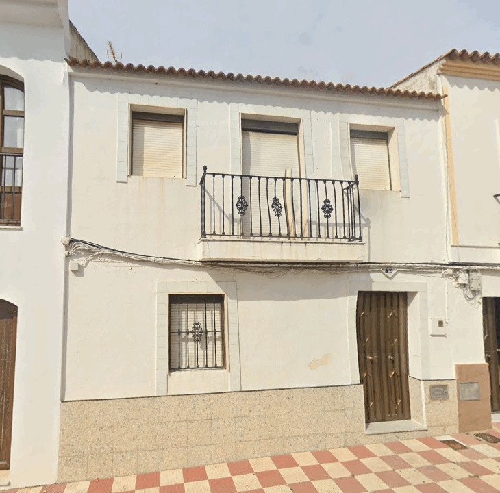 Casa okupada en Huelva
